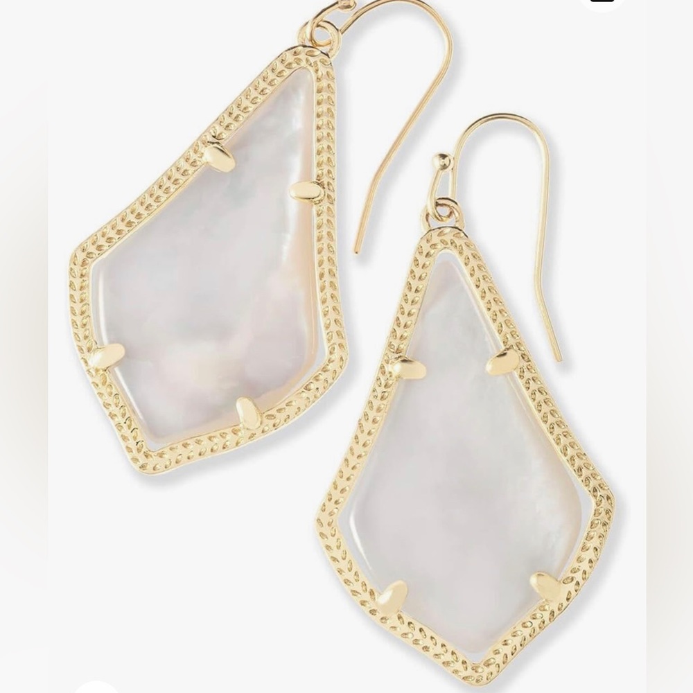 Kendra Scott Gold Mother of Pearl Drop Earrings NWT